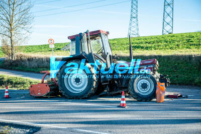 VU mit Traktor: Schöckingen in Richtung Münchingen, Höhe Talmühle - Unfall mit Pkw und Trakor - 1 Schwerverletzte