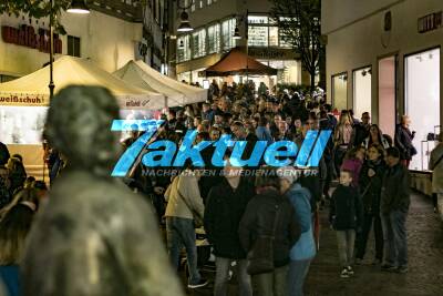 Waiblingen leuchtet - lange Einkaufsnacht mit kulturellem Programm, Livemusik und Lichtinszenierungen