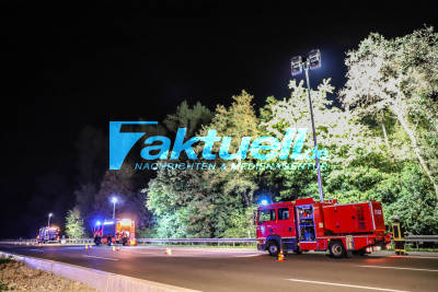 Mysteriöser Crash auf der BAB5: PKW überschlägt sich mehrfach - Junger Fahrer flüchtet von Unfallstelle - Grosse Suchaktion der Einsatzkräfte endet erfolglos