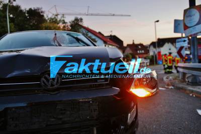 Schwerer Motorradunfall in Winnenden - Feuerwehr und Rettungshubschrauber im Einsatz