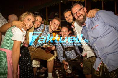 Volksfest: SWR3 Wasenparty im Wasenwirt-Festzelt