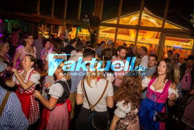 Volksfest: SWR3 Wasenparty im Wasenwirt-Festzelt