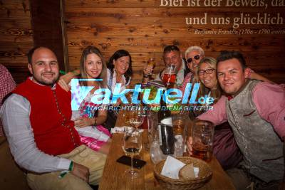 Volksfest: Schlagerparty - Studentennacht im Wasenwirt-Festzelt