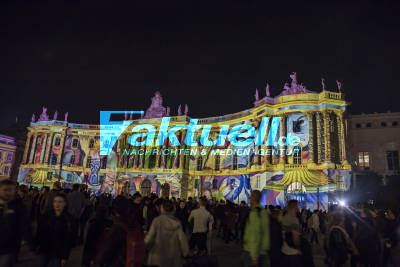 Das Festival of Lights verzaubert Berlin - tausende Besucher bei Eröffnung 