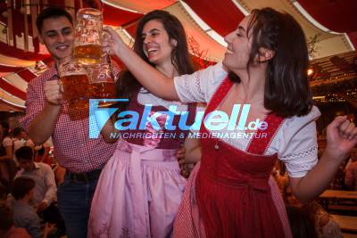 1. Wasen Olee im Festzelt Sonja Merz