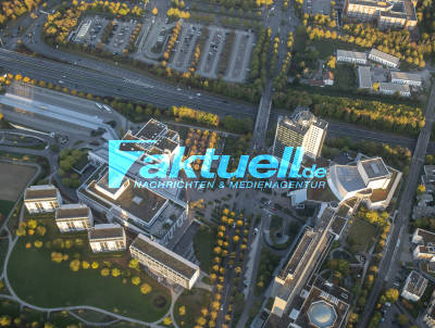 Luftbilder: Flug über Stuttgart - insbesondere S21 Tunnel / Fasanenhof - Schwelmenwasen / SI-Zentrum / A8 Echterdinger Ei