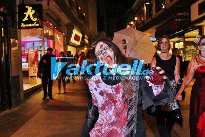 Zombie Walk Stuttgart 2018 - Hunderte Untote in der Stuttgarter Innenstadt