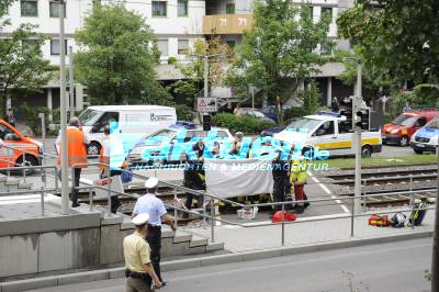 Stadtbahn-Unfall an der Haltestelle Schozacher Straße