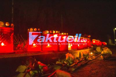 Nach tödlichem Unfall in Wendlingen - große Anteilnahme im Kerzenschein 