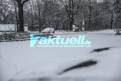 Wunderschöne Winterlandschaften - Verschneiter 3. Advent: Erster Schnee im Flachland sorgt für verschneite und rutschige Straßen im Kreis Karlsruhe