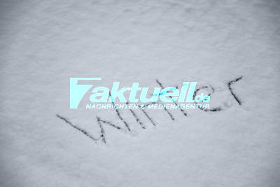 Wunderschöne Winterlandschaften - Verschneiter 3. Advent: Erster Schnee im Flachland sorgt für verschneite und rutschige Straßen im Kreis Karlsruhe