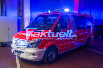 Fahrzeugneuzugang bei der Feuerwehr Sindelfingen: Die Feuerwehr bekommt ein neues WLF mit AB-Rüst und einen MTW