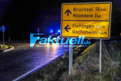 Unfallflucht mit gestohlenem VW! Kurioser Verkehrsunfall im Kraichtal: Geklauter VW-Fahrer kracht in BMW und flüchtet - 1 Verletzte