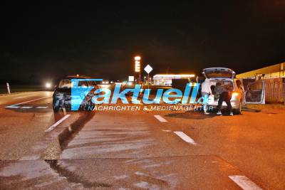Unfall beim Linksabbiegen - 2 Verletzte