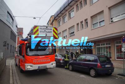 Stuttgart Ost: Feuerwehreinsatz nach Brandgeruch in Wohnhaus