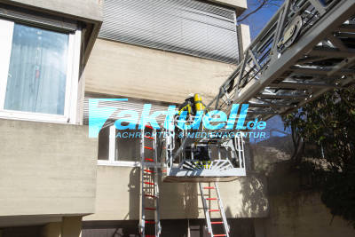 Brennendes Öl verursacht Wohnungsbrand im Rathaus