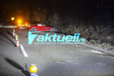 120.000€-Sportwagen schrott: Mercedes AMG GT nach Ausweichmanöver auf B27 auf der B27 verunfallt