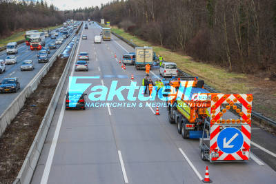 Nach LKW-Crash auf A5 Bruchsal: Polizei zeigt über 100 Gaffer an! 23 Tausend Euro Bußgelder werden erwartet