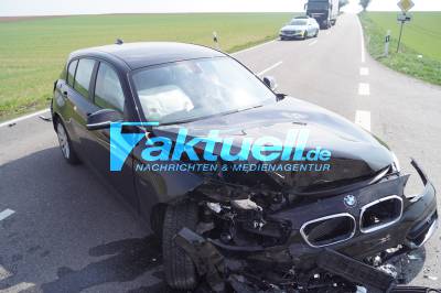 BMW setzt automatisch einen Notruf ab nach einem Schweren Verkehrsunfall auf der L1105 Nordheim