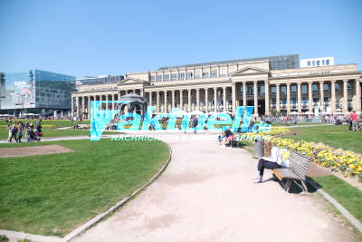 Frühling in Stuttgart - Bilder vom Schlossplatz 