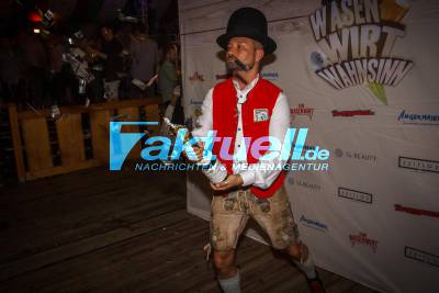 ONETASTE Studentenparty und Wasenwirt-Wahnsinn