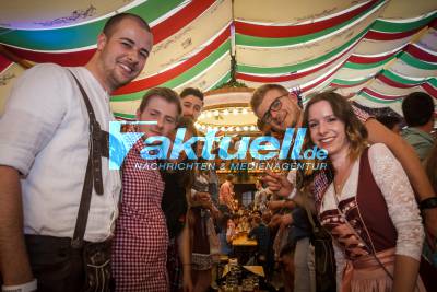 ONETASTE Studentenparty und Wasenwirt-Wahnsinn
