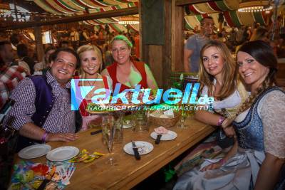 ONETASTE Studentenparty und Wasenwirt-Wahnsinn