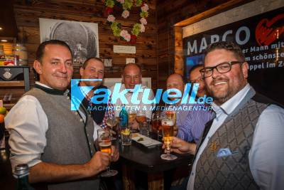 ONETASTE Studentenparty und Wasenwirt-Wahnsinn