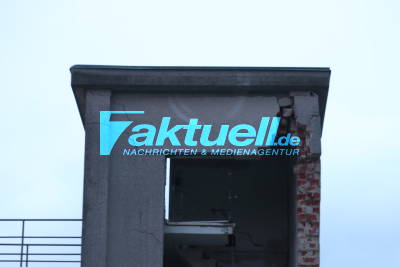 [Bildupdate] Explosion in Kläranlage in Waldhausen- Feuerwehren im Einsatz 