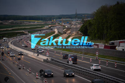 Baufortschritt Bahnprojekt Stuttgart-Ulm, Schnellbahntrasse von Aichen bis Hohenstadt mit zukünftigem Bahnhof Merklingen an der A8