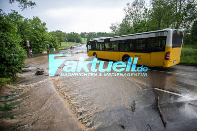 Überflutung und Hagel in Stuttgart-Riedenberg