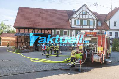 Erneuter Scheunenbrand in Weissach im Tal fordert Feuerwehr