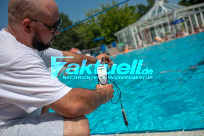 Brühende Hitze: Impressionen aus dem Möhringer Freibad -  Fast 40 grad Außen - 28 im Wasser