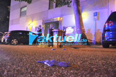 Pforzheim: Frau mit Messer in der Stadtmitte am Hals verletzt