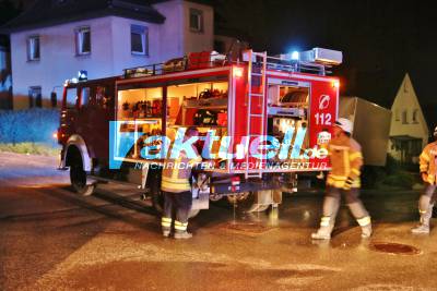 Brandstiftung: LKW vorsätzlich in Brand gesetzt - Feuerwehr Fellbach im Einsatz