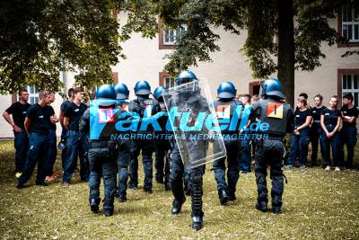 Böblingen: Polizei Challenge 2019 (Tag 3) der Hochschule der Polizei in der Wildermuth Kaserne - Vorführung der BFE, der Reiterstaffel und des Wasserwerfers
