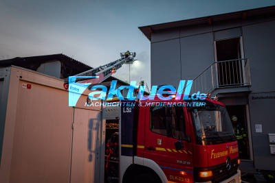 Feuer in Asylunterkunft Marbach am Bahnhof, zwei Verletzte, 60 evakuierte Personen, Nacht & Tagbilder