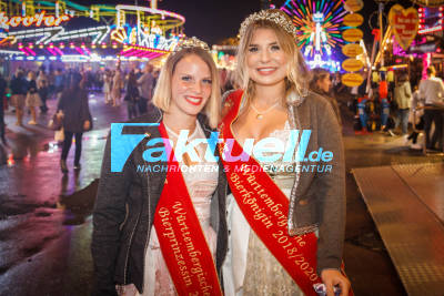 Volksfest 2019: Abends in den Festzelten auf dem Volksfest