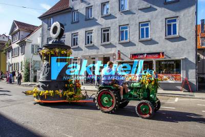 Volksfest 2019: Zahlreiche Besucher bei traditionellem Volksfestumzug