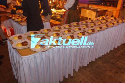 Volksfest 2019: Wasensterne in Wilhelmer's Schwabenwelt
