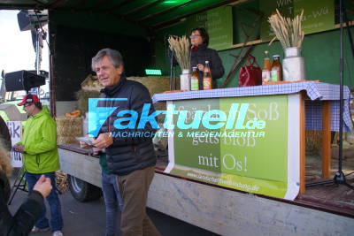 Stuttgart Bad Cannstatt: Bauern demonstrieren gegen Agrarpaket