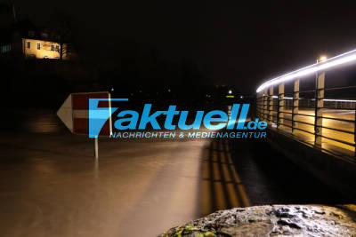 Neckar tritt über die Ufer -schwere Überschwemmungen