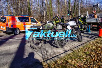 Stuttgart Degerloch: Verkehrsunfall mit Motorrädern fordert zwei Schwerverletzte