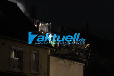 Brand auf Balkon löst Großeinsatz aus