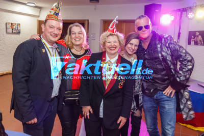 Große Karneval-Show der Gesellschaft Möbelwagen