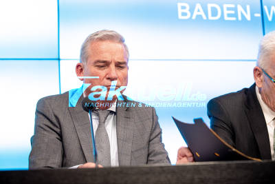 LPK Baden-Württemberg: Minister Manne Lucha und Winfried Kretschmann zu Corona in Baden-Württemberg - Minister Thomas Strobl zum Polizeigesetz und der Digitalisierungsbericht
