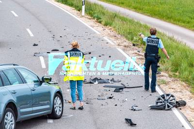 2 Schwerverletzte durch Frontalcrash nach fehlgeschlagenem Überholmanöver auf der B464 zwischen Walddorfhäslach und Dettenhausen