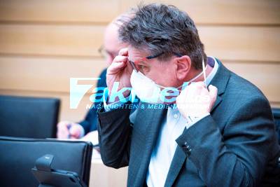 118. Plenarsitzung im Landtag von BW - Masken im Landtag und weitere Impressionen
