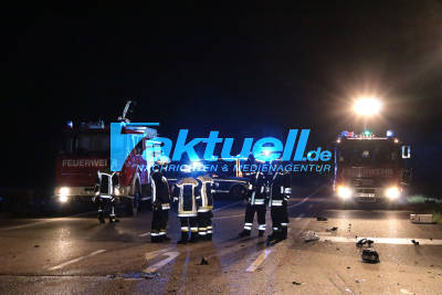 Kreuzungscrash an Autobahnausfahrt Bretzfeld - PKW überschlagen - 3 Verletzte