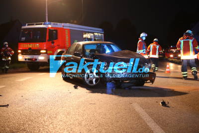 Backnang-Maubach Kreuzungscrash in Maubach - 2 Verletzte - B14 voll gesperrt